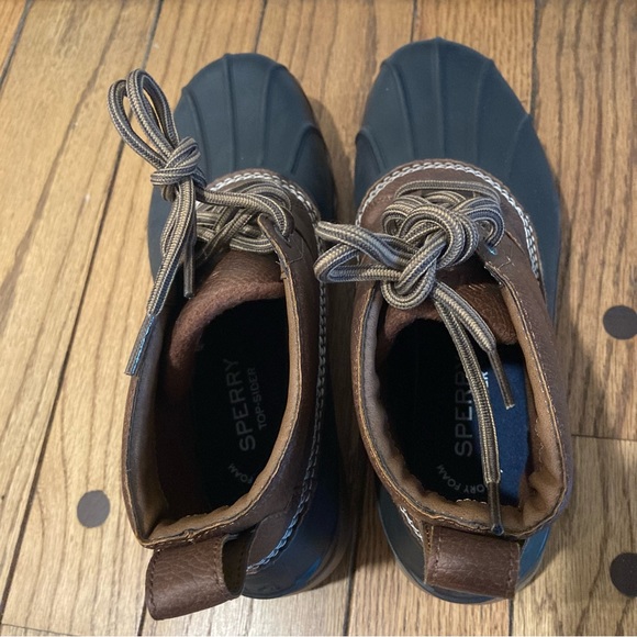 NEW Men’s 8.5 Sperry Brewster Low Duck Boots - Picture 5 of 6